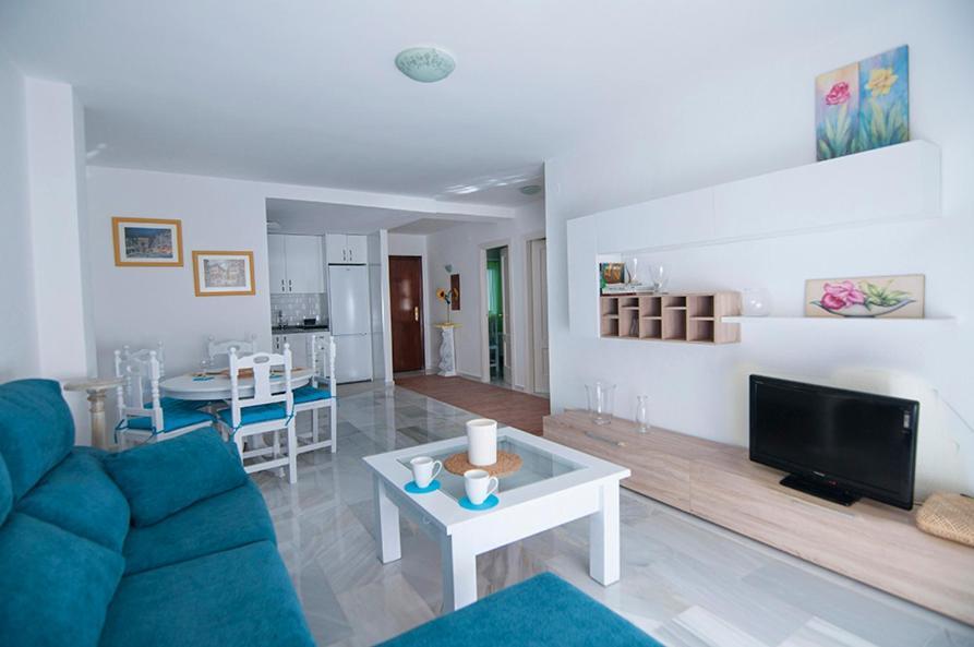 Luminoso Y Fresco Apartamento En 2ª Linea De Playa Fuengirola Zewnętrze zdjęcie