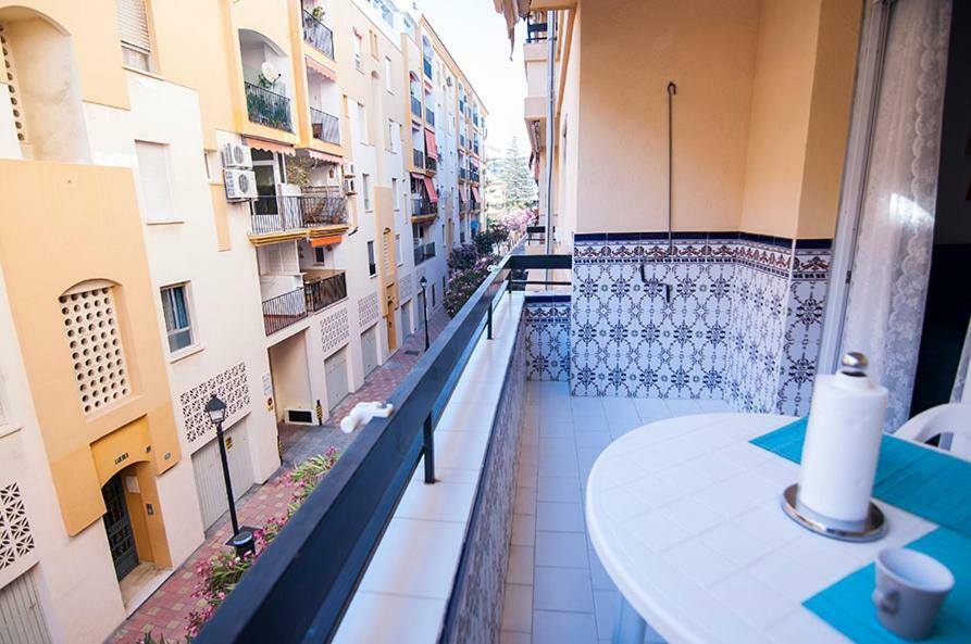 Luminoso Y Fresco Apartamento En 2ª Linea De Playa Fuengirola Zewnętrze zdjęcie